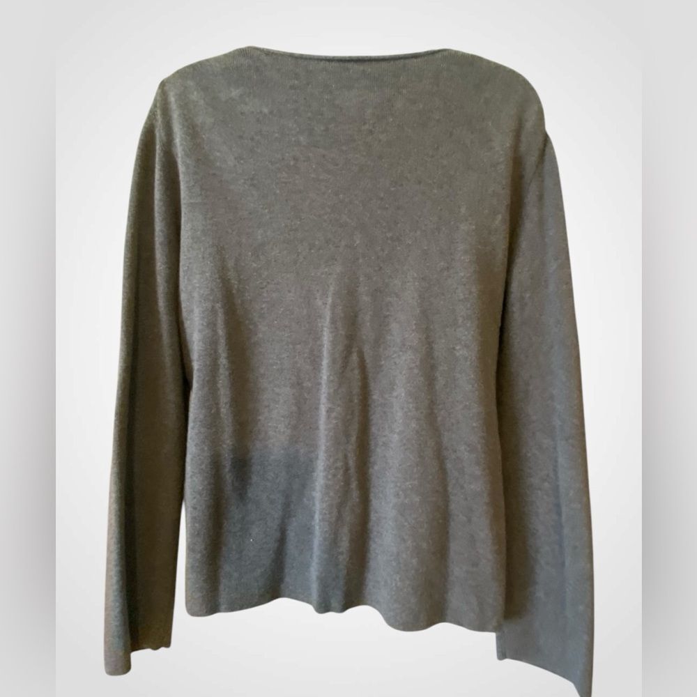 J. Jill V- Neck grey lightweight sweater 3/4 sleeve NWOT size L. - Picture 6 of 12